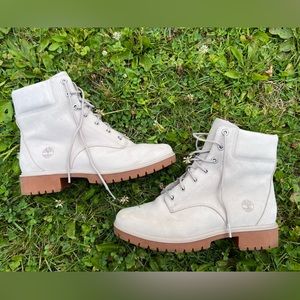 Women's Waterproof 6" Premium Lug Sole Boots
